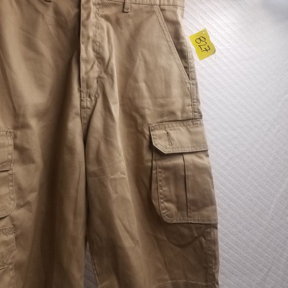 827 - Jeanetix 32W Cargo Shorts - Picture 7 of 10